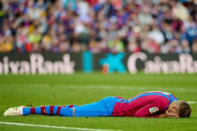 1636287840258049428.jpg 25.jpg